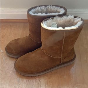 KOOLABURRA Genuine Shearling & Faux Fur Lined Boot